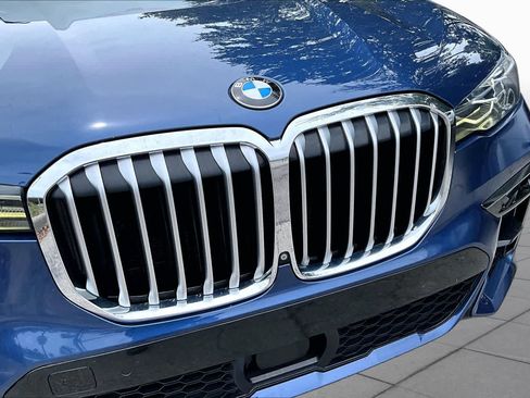 Used 2019 BMW X7 xDrive50i w/ M Sport Package AWD/4WD image 29