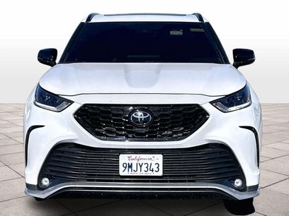 Used 2024 Toyota Highlander XSE
