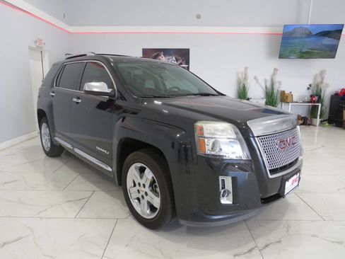 Used 2014 GMC Terrain Denali w/ Cargo Package image 1