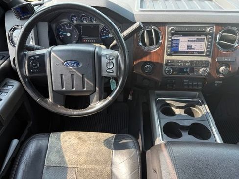 Used 2011 Ford F350 Lariat w/ Lariat Ultimate Pkg AWD/4WD image 3