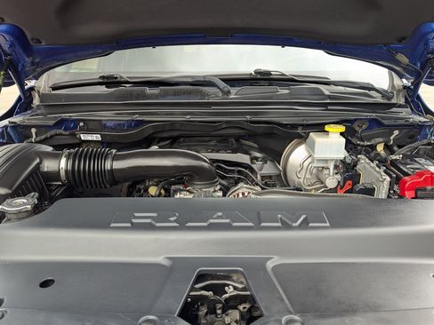 Used 2019 RAM 1500 Laramie image 32