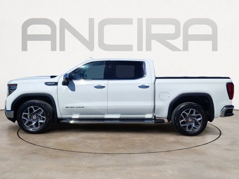 Used 2024 GMC Sierra 1500 SLT w/ SLT Premium Plus Package image 11