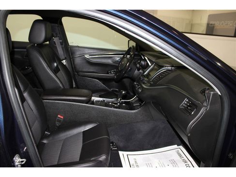 Used 2019 Chevrolet Impala LT image 22