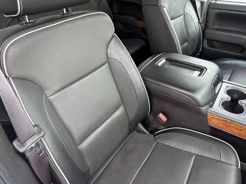 Used 2017 Chevrolet Silverado 1500 High Country AWD/4WD image 17