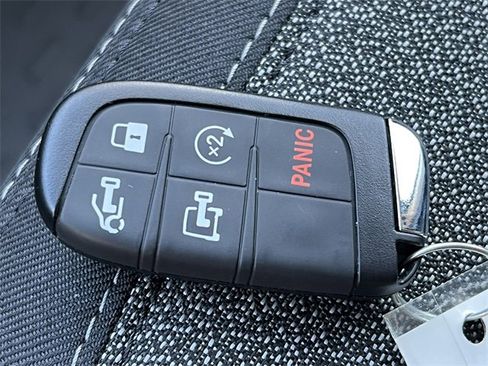 New 2024 RAM ProMaster 3500 w/ Quick Order Package 22G SLT image 28