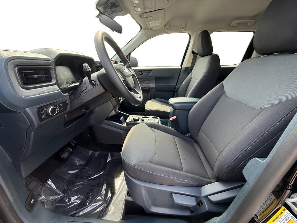 Used 2024 Ford Maverick XL FWD image 9