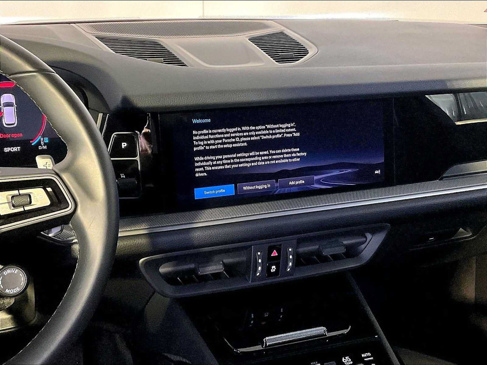 Certified 2026 Porsche Cayenne AWD/4WD image 16