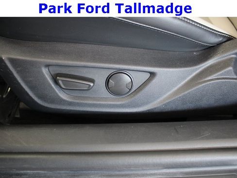 Used 2024 Ford Mustang Premium image 13