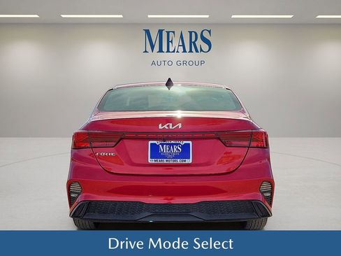 Used 2024 Kia Forte LXS image 5