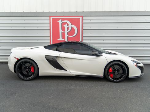 Used 2016 McLaren 650S Spider RWD image 59