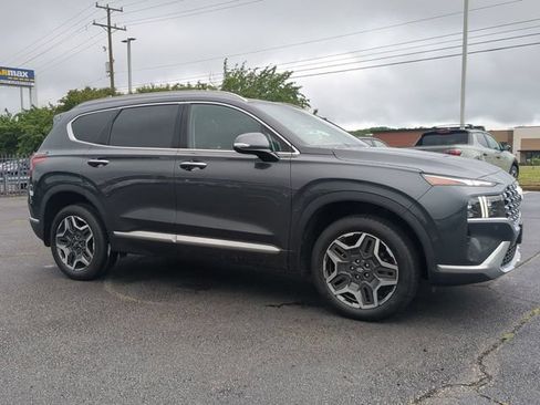 Used 2023 Hyundai Santa Fe Limited AWD/4WD image 2