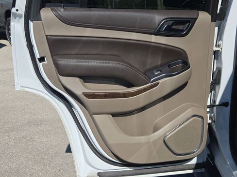 Used 2017 Chevrolet Tahoe LT image 14