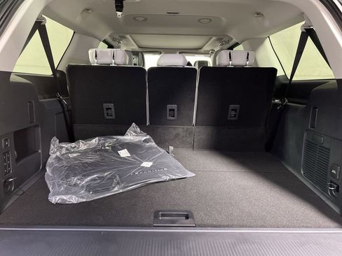 New 2026 Ford Expedition Max Platinum w/ Driver's Package image 27