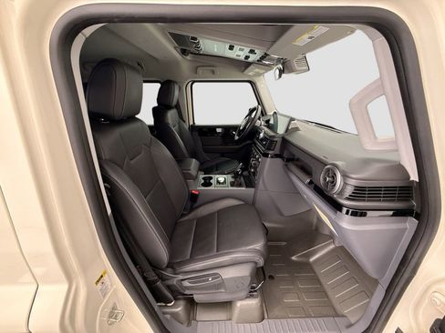 Used 2024 INEOS Grenadier AWD/4WD image 18