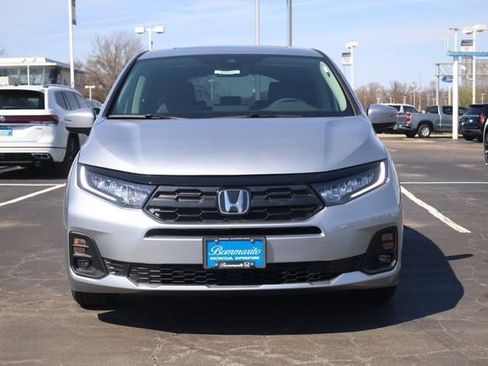 New 2026 Honda Odyssey EX-L image 3