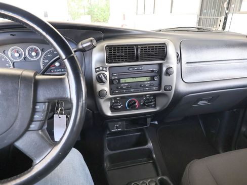 Used 2005 Ford Ranger FX4 AWD/4WD image 43