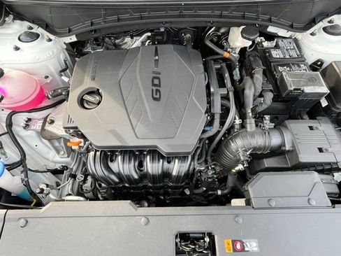 Used 2024 Hyundai Tucson SE image 30