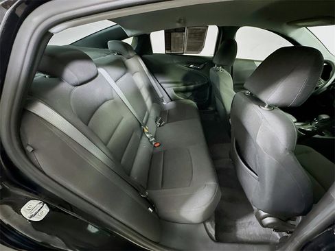 Used 2022 Chevrolet Malibu LT image 10
