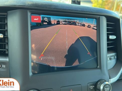 Used 2024 RAM 2500 Big Horn w/ Bed Utility Group image 22