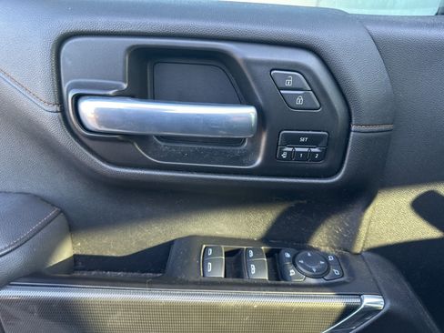 Used 2020 GMC Sierra 1500 AT4 w/ AT4 Premium Package image 13