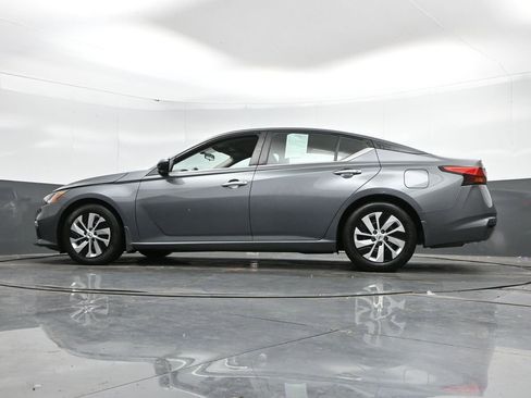 Used 2020 Nissan Altima 2.5 S FWD image 46