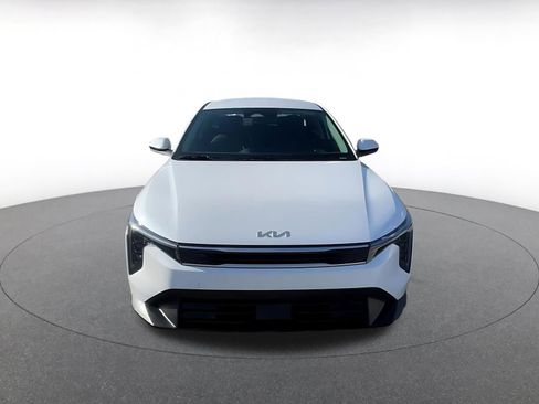 Used 2025 Kia K4 LXS image 4