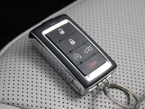 Used 2022 Jeep Grand Cherokee L Overland w/ MOPAR Finishing Package image 33