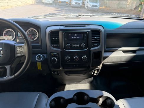 Used 2017 RAM 1500 Tradesman RWD image 17