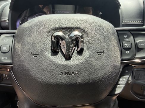 New 2026 RAM 3500 Limited AWD/4WD image 40