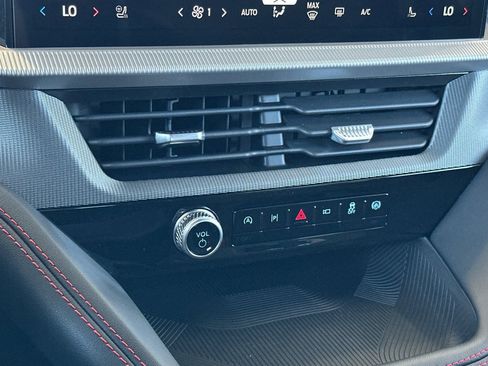 New 2026 Ford Explorer ST-Line w/ ST-Line Street Pack image 21