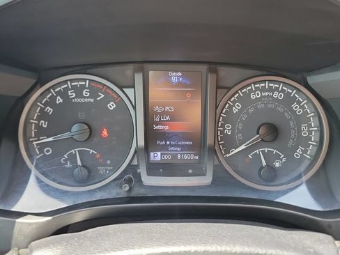 Used 2021 Toyota Tacoma TRD Sport w/ Technology Package RWD image 22