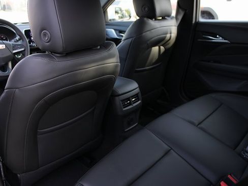 New 2026 Cadillac CT4 Luxury image 33