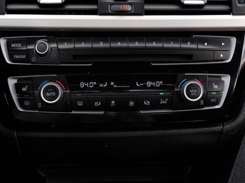 Used 2018 BMW 320i Sedan image 34