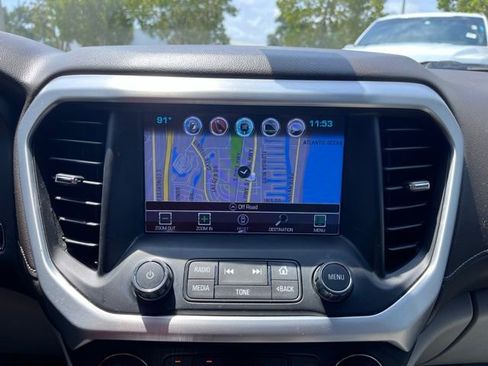 Used 2019 GMC Acadia SLT w/ LPO, Floor Liner Package FWD image 10