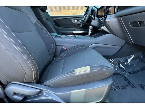 Used 2025 Ford Mustang Coupe RWD image 22