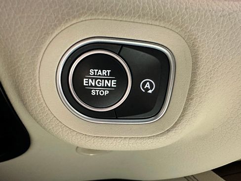 Certified 2022 Mercedes-Benz GLE 350 4MATIC image 22