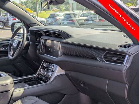 Used 2024 GMC Yukon Denali image 39