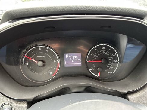 Used 2018 Subaru Crosstrek 2.0i AWD/4WD image 12
