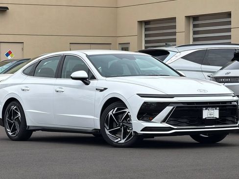 New 2026 Hyundai Sonata SEL AWD/4WD image 2