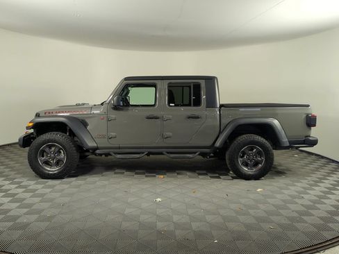 Used 2020 Jeep Gladiator Rubicon AWD/4WD image 3