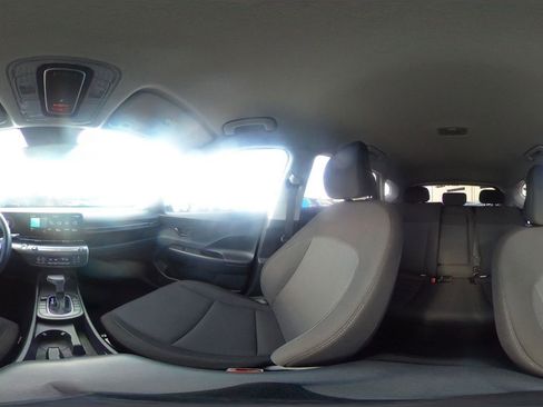 Used 2025 Hyundai Kona SEL image 40