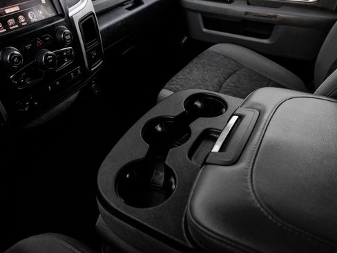 Used 2016 RAM 1500 Big Horn image 28