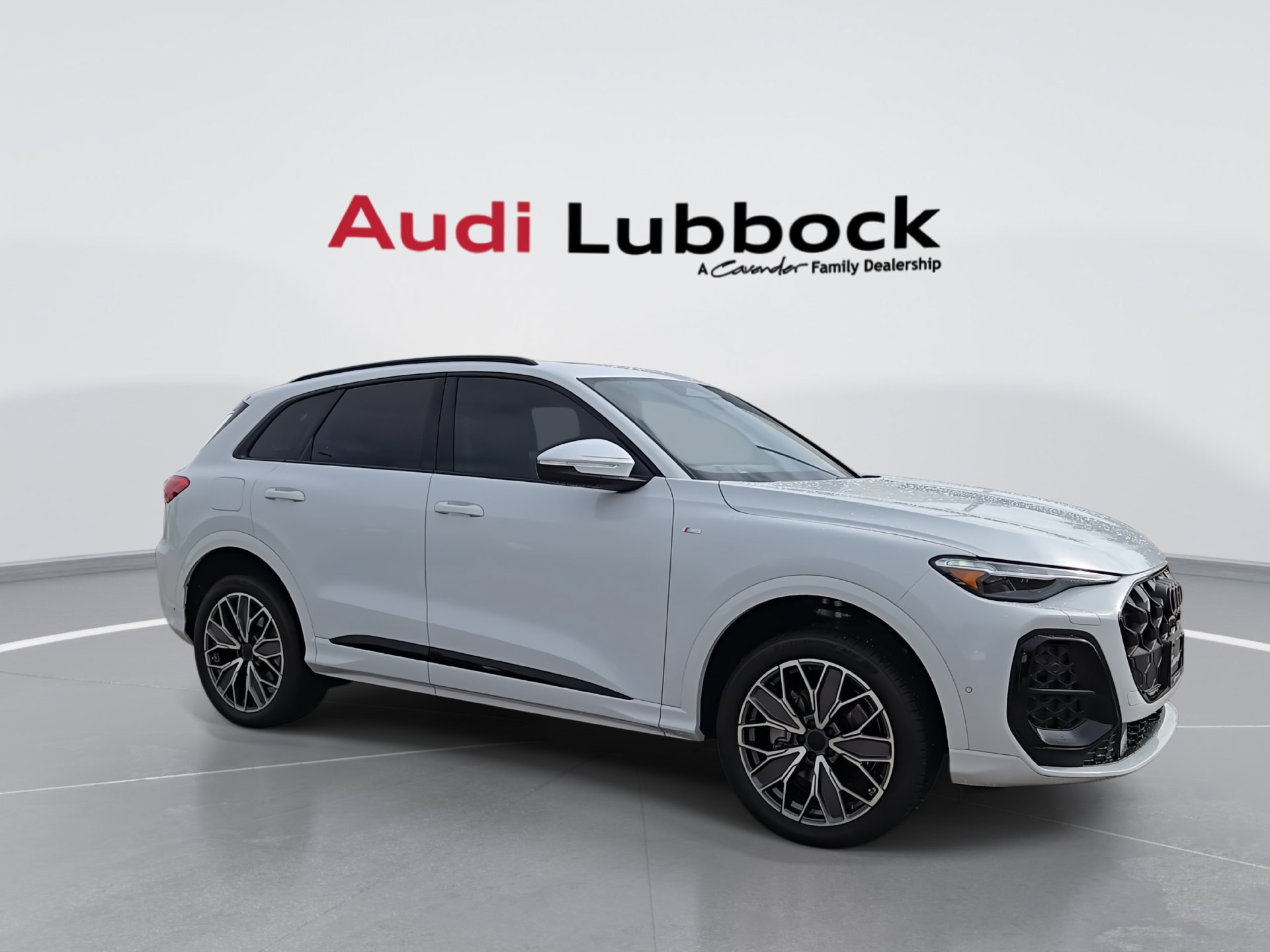 New 2026 Audi Q5 Premium Plus AWD/4WD image 2