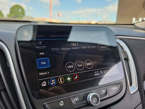 Used 2023 Chevrolet Malibu LT FWD image 21