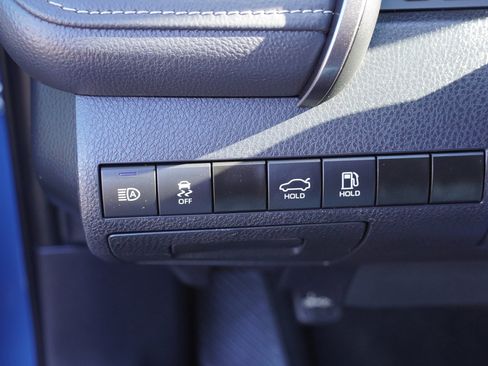 Used 2024 Toyota Camry SE image 36