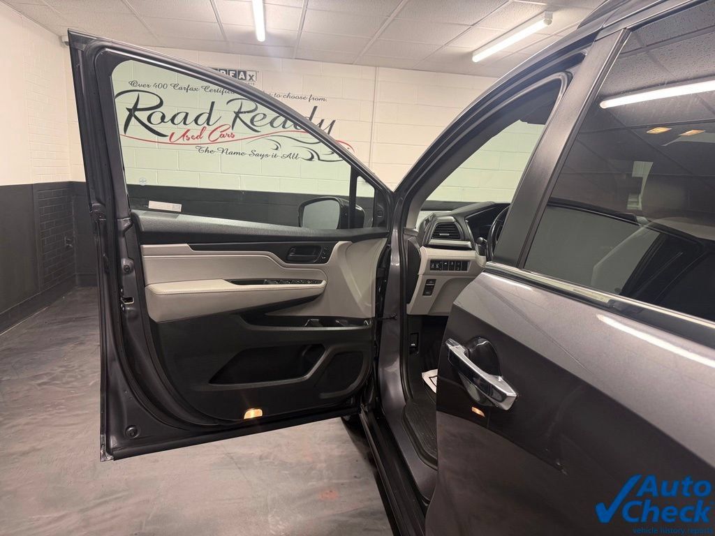 Used 2019 Honda Odyssey EX-L image 18