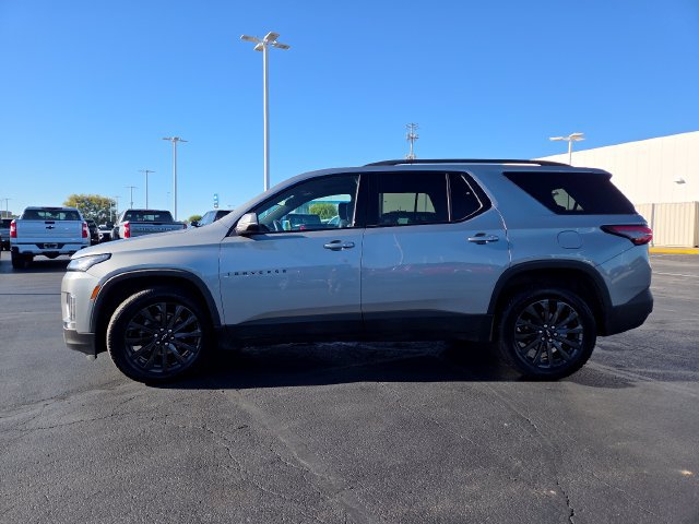 Used 2023 Chevrolet Traverse RS AWD/4WD image 16