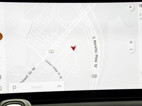 Used 2025 Land Rover Defender 110 S image 32