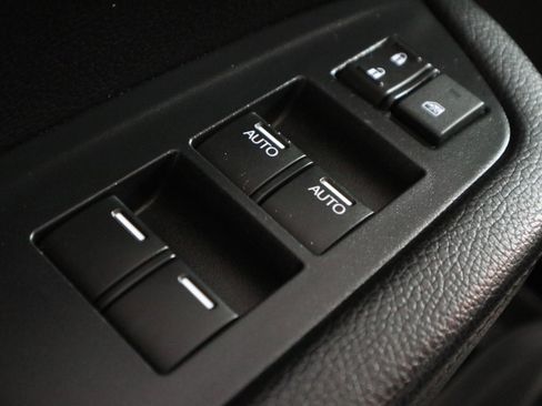 Used 2021 Honda Pilot Special Edition image 33