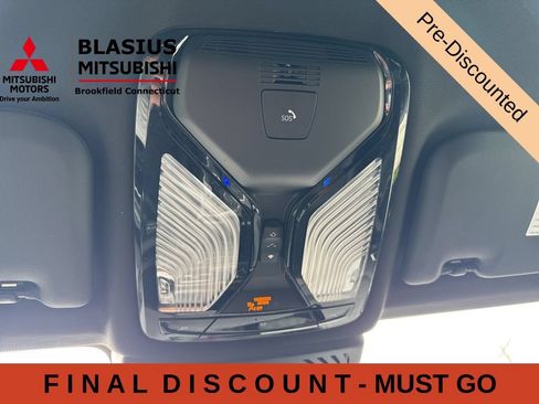 Used 2023 BMW X3 xDrive30i w/ Convenience Package AWD/4WD image 33